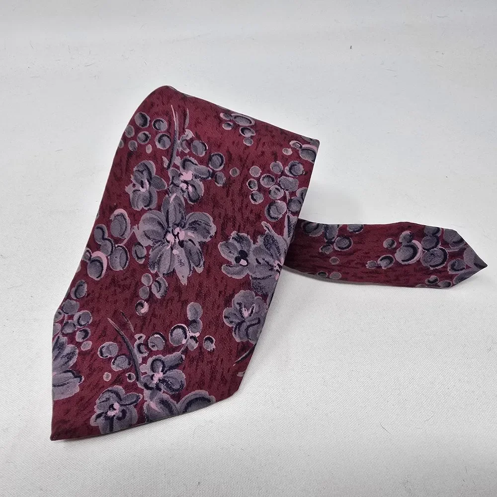 Gitman Bros Vintage Silk‎ Tie Red Floral Print MADE IN USA